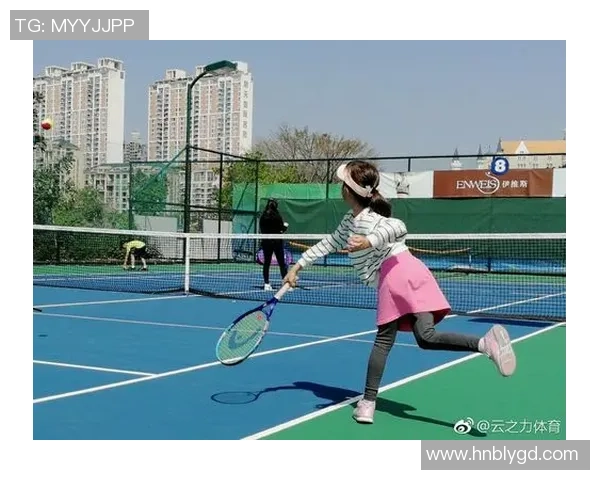 西安网球队的奋斗之路：一段关于坚持与梦想的网球纪实故事